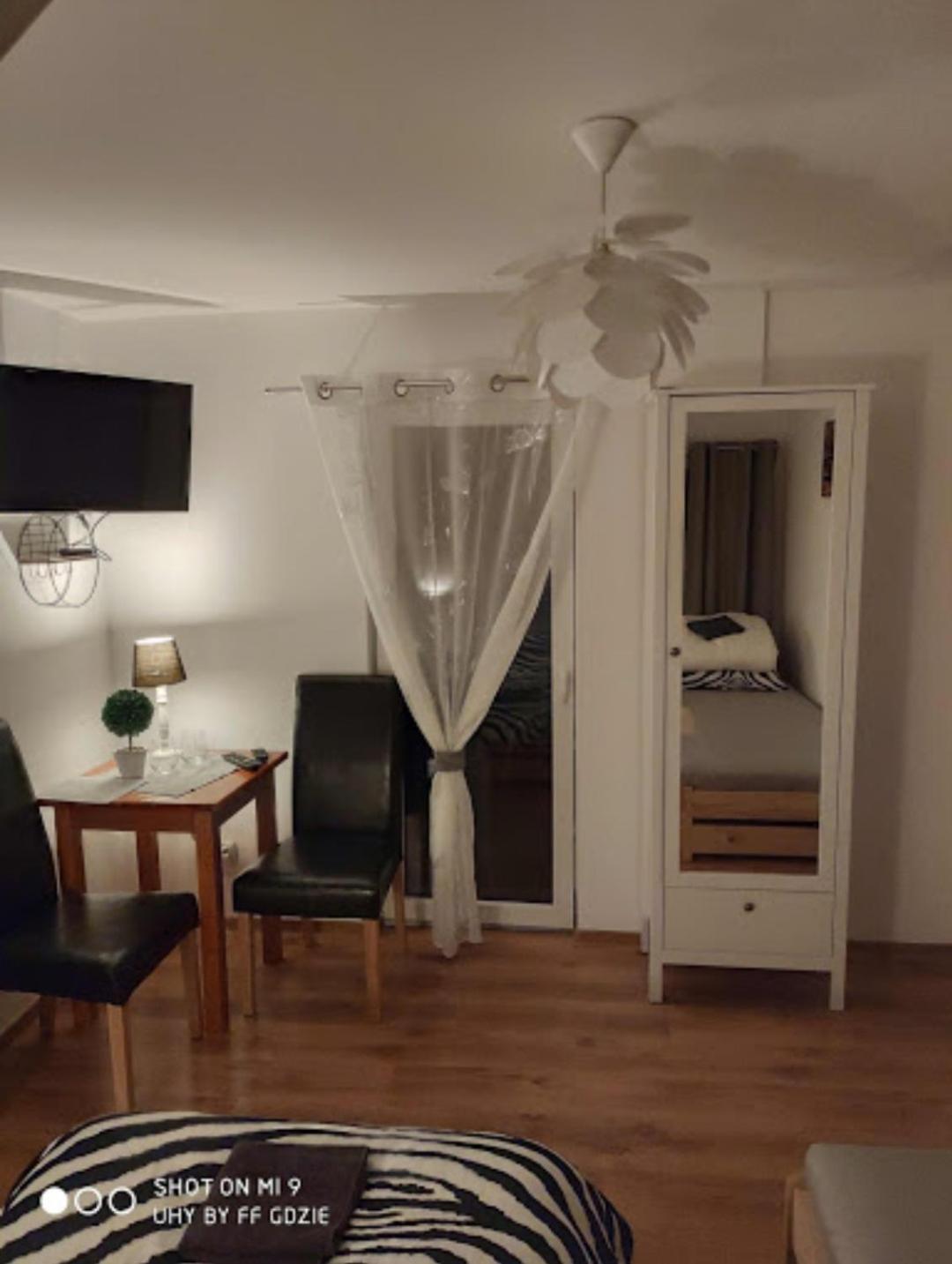 Apartamenty Pod Sosnami Ostroda Miedzylesie 6Os ห้อง รูปภาพ